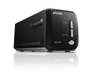 PLUSTEK OpticFilm 8200i Ai, skener na 135 negativy/dia, 7200dpi, USB 2.0, včetně SilverFast Ai Studio 8 software