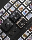 Instax Mini EVO Limited Edition titanově zlatý (Gold) - hybridní digitální instantní fotoaparát_obr9